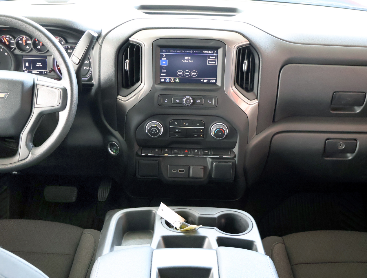 Chevrolet Silverado 1500 Custom Crew Cab 2WD 2023