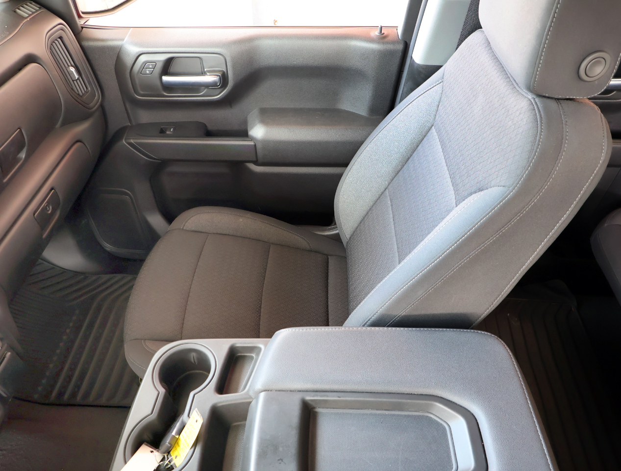 Chevrolet Silverado 1500 Custom Crew Cab 2WD 2023