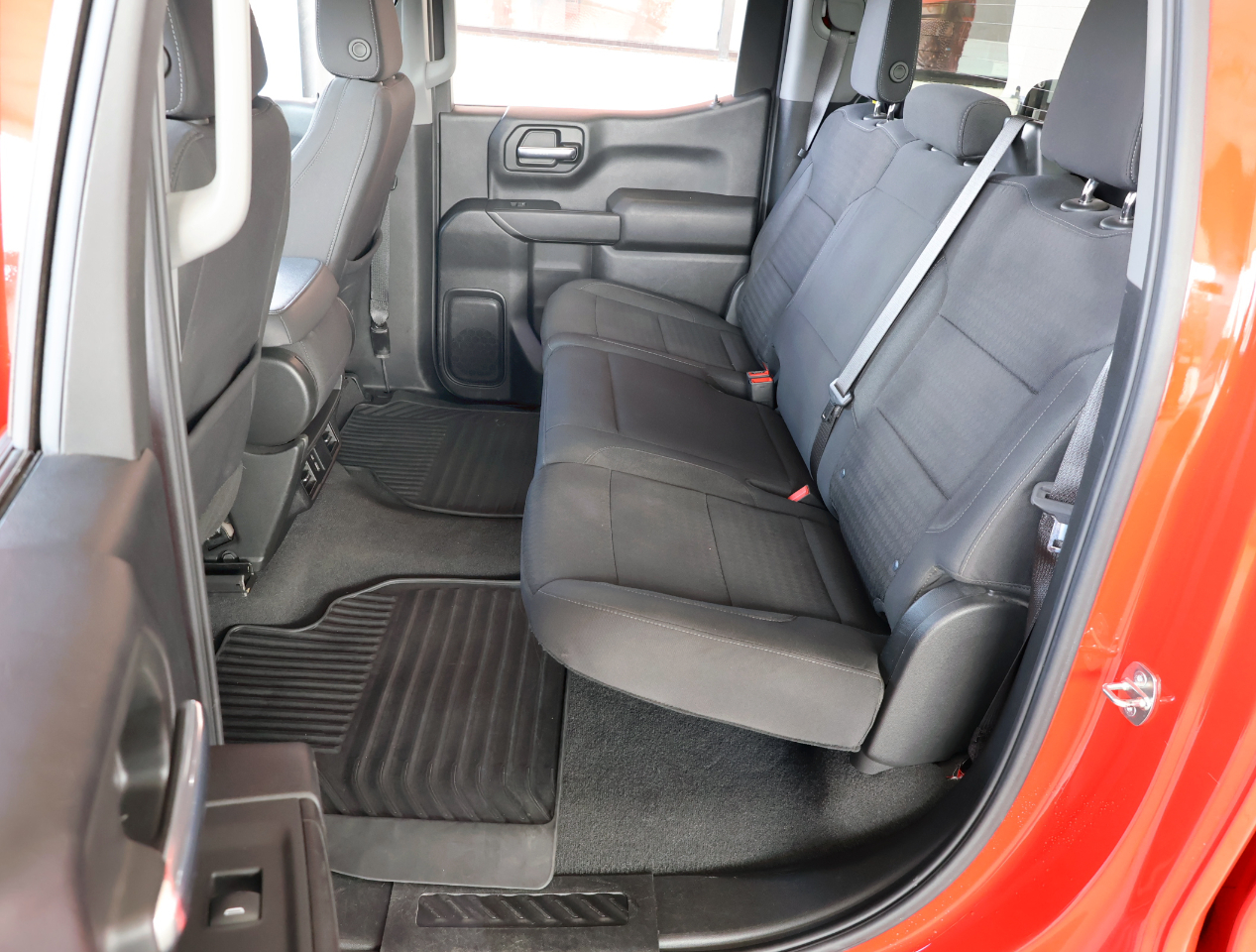 Chevrolet Silverado 1500 Custom Crew Cab 2WD 2023