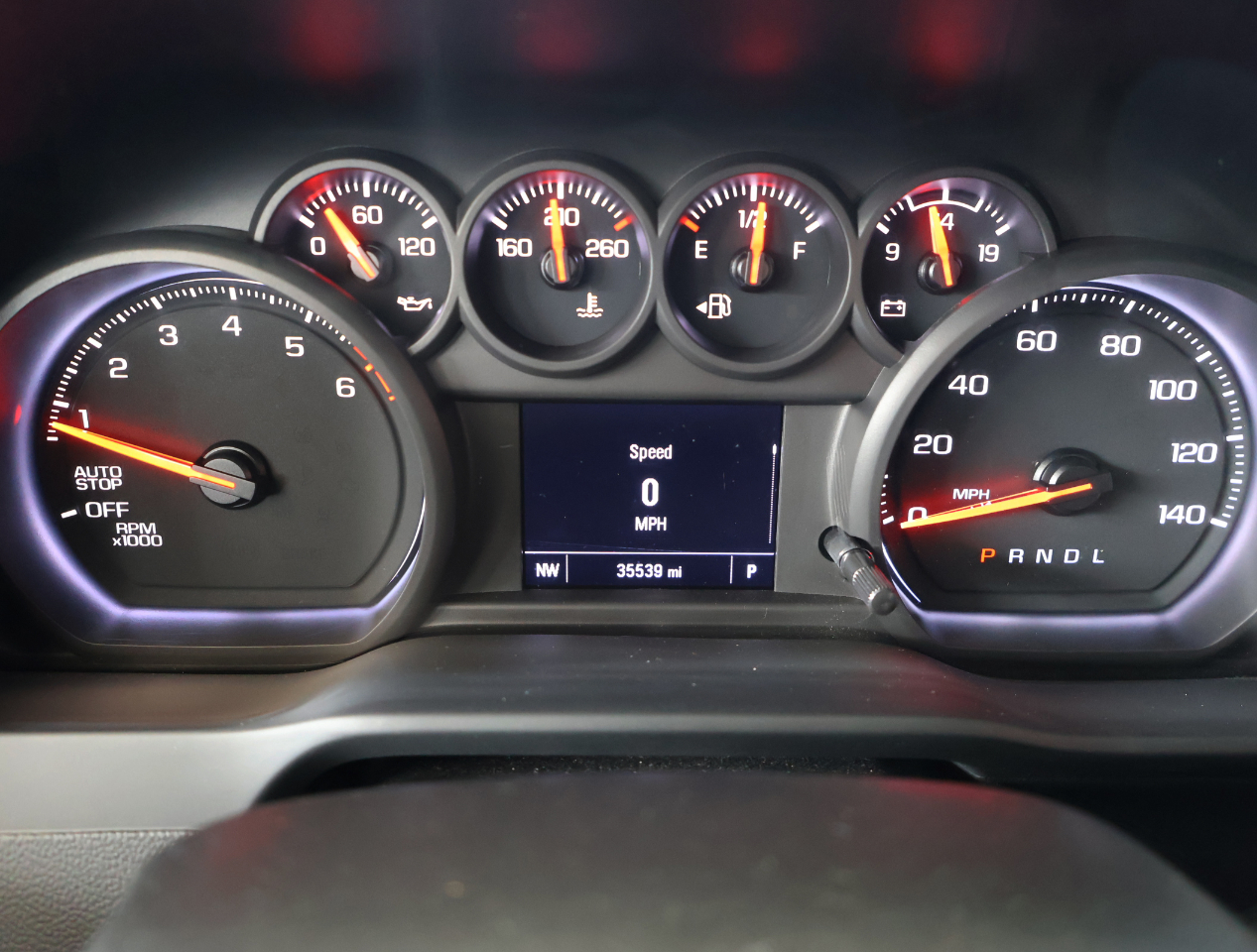 Chevrolet Silverado 1500 Custom Crew Cab 2WD 2023