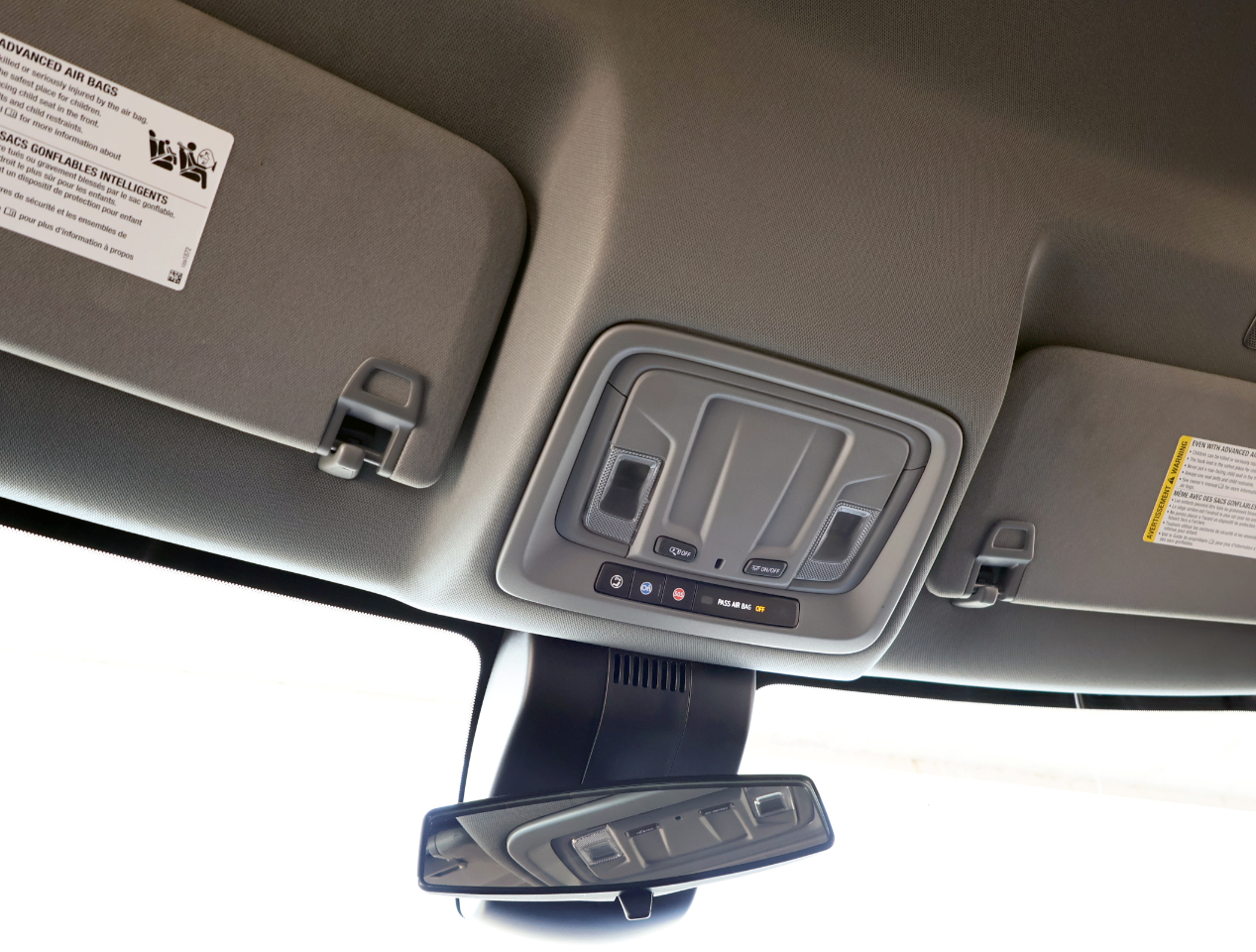 Chevrolet Silverado 1500 Custom Crew Cab 2WD 2023