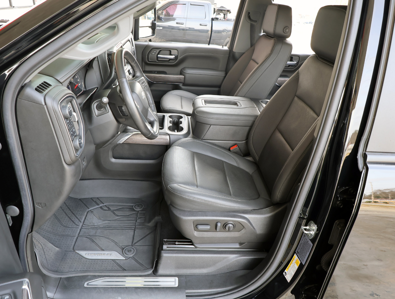 Chevrolet Silverado 2500HD LTZ Crew Cab 4WD 2022