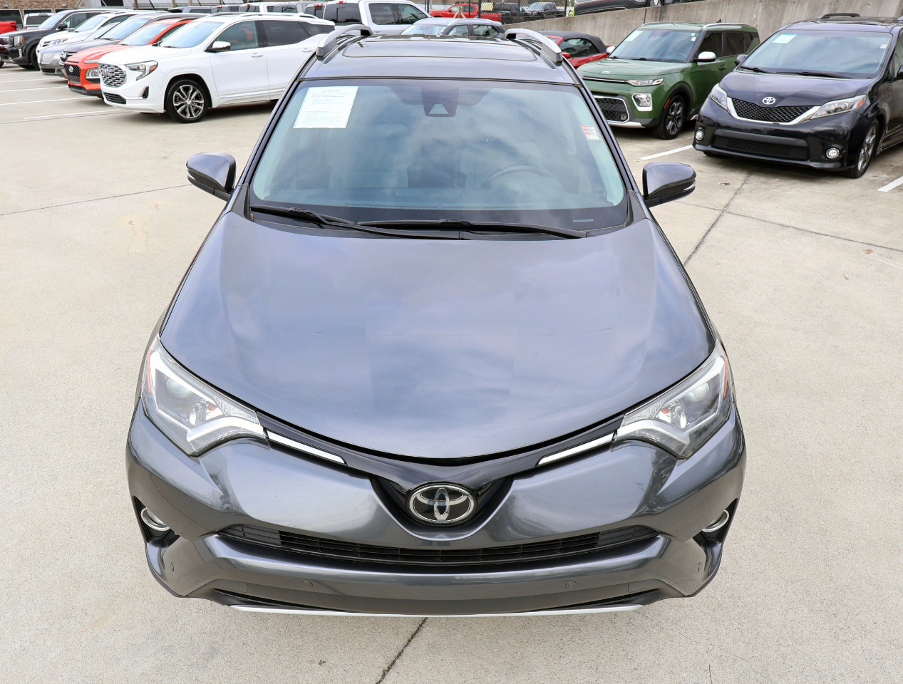 Toyota RAV4 XLE FWD 2016