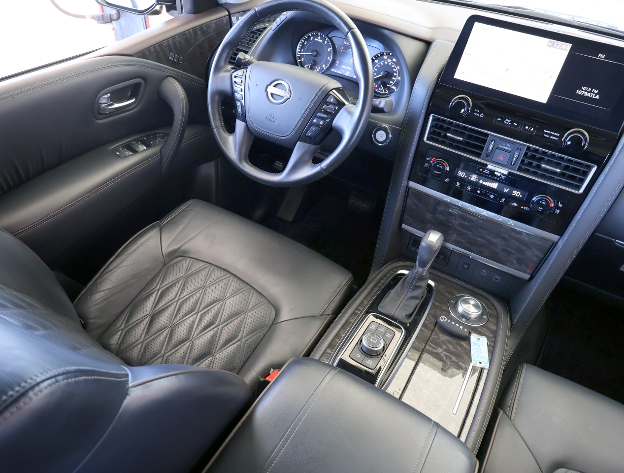 Nissan Armada Platinum AWD 2021