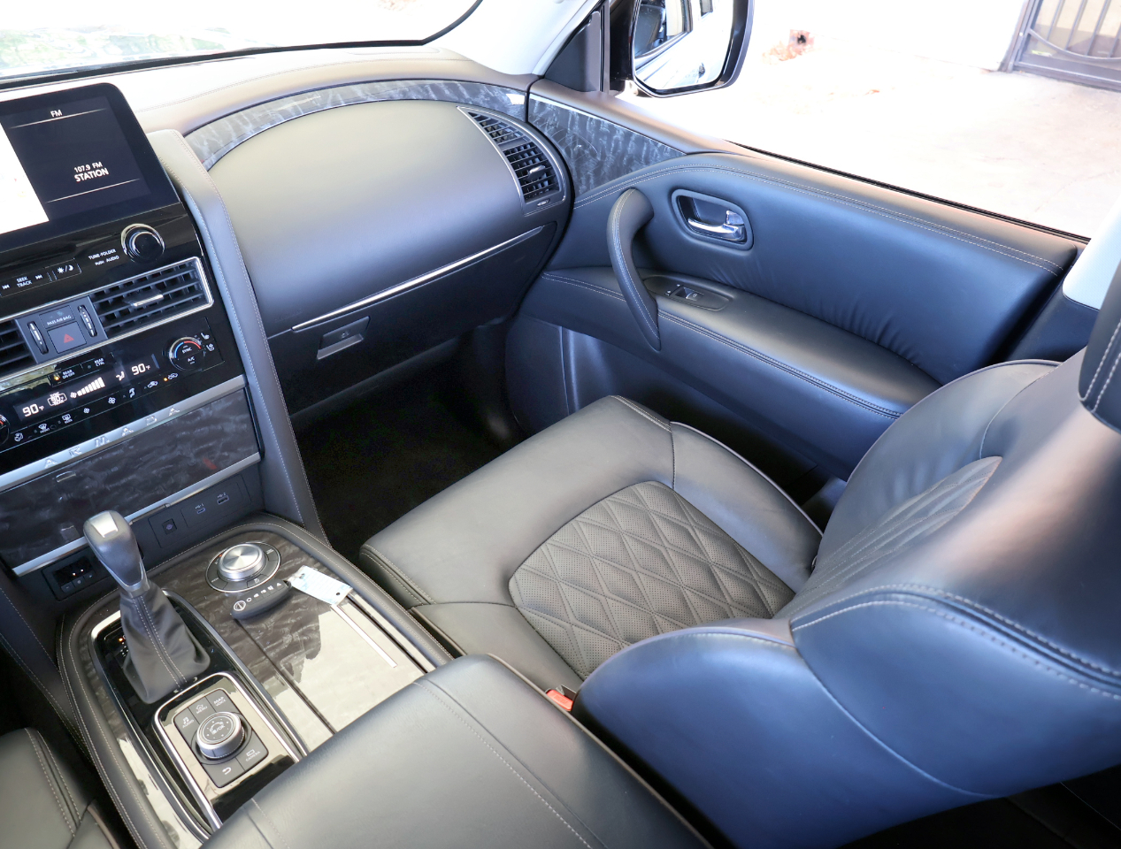 Nissan Armada Platinum AWD 2021