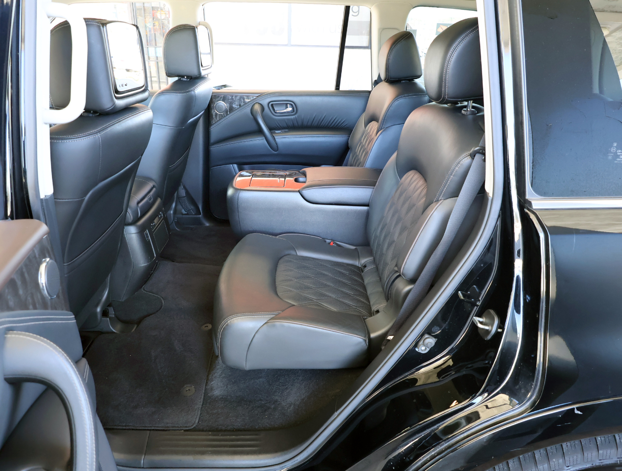 Nissan Armada Platinum AWD 2021