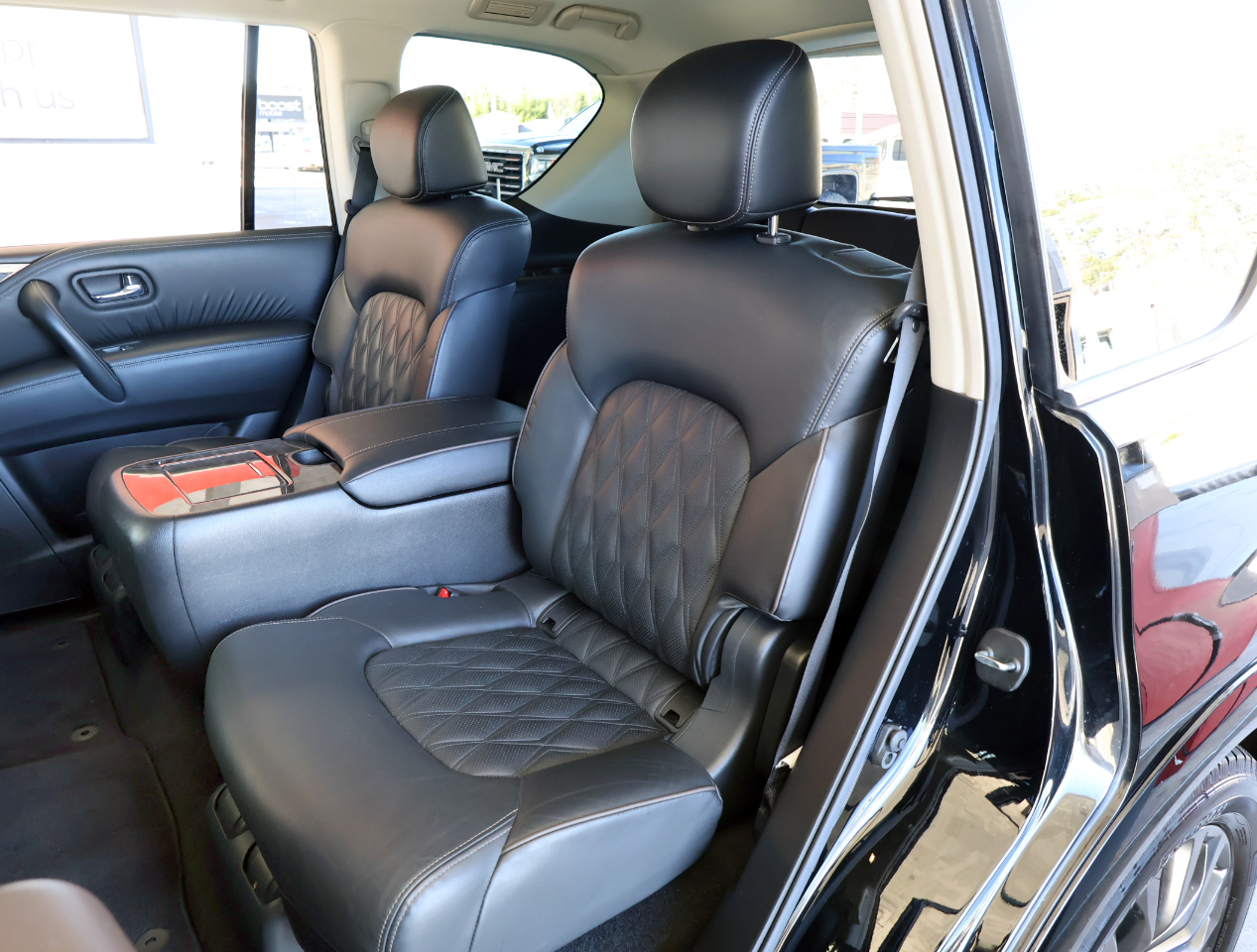 Nissan Armada Platinum AWD 2021