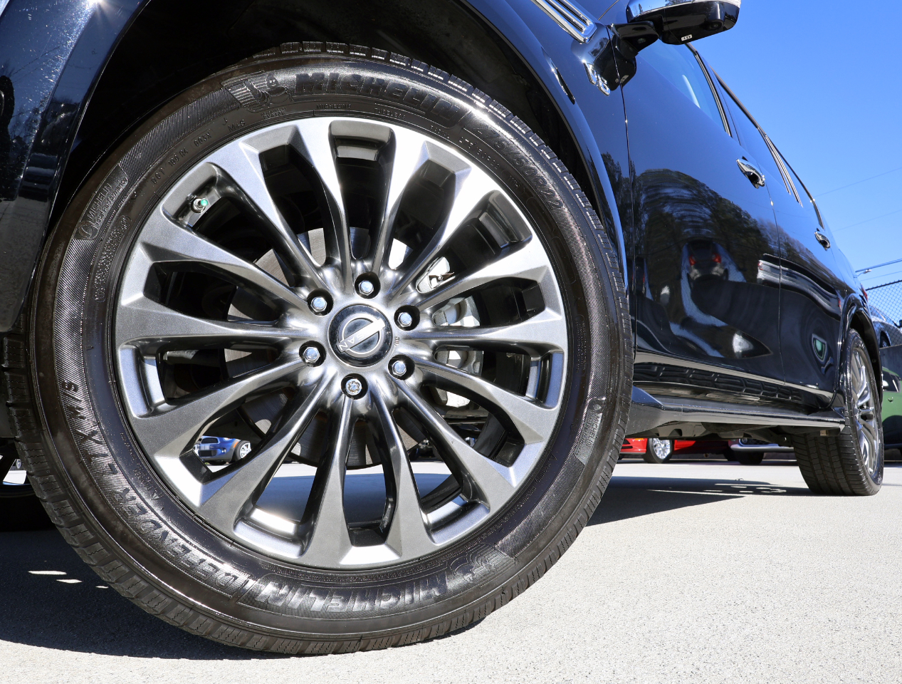 Nissan Armada Platinum AWD 2021