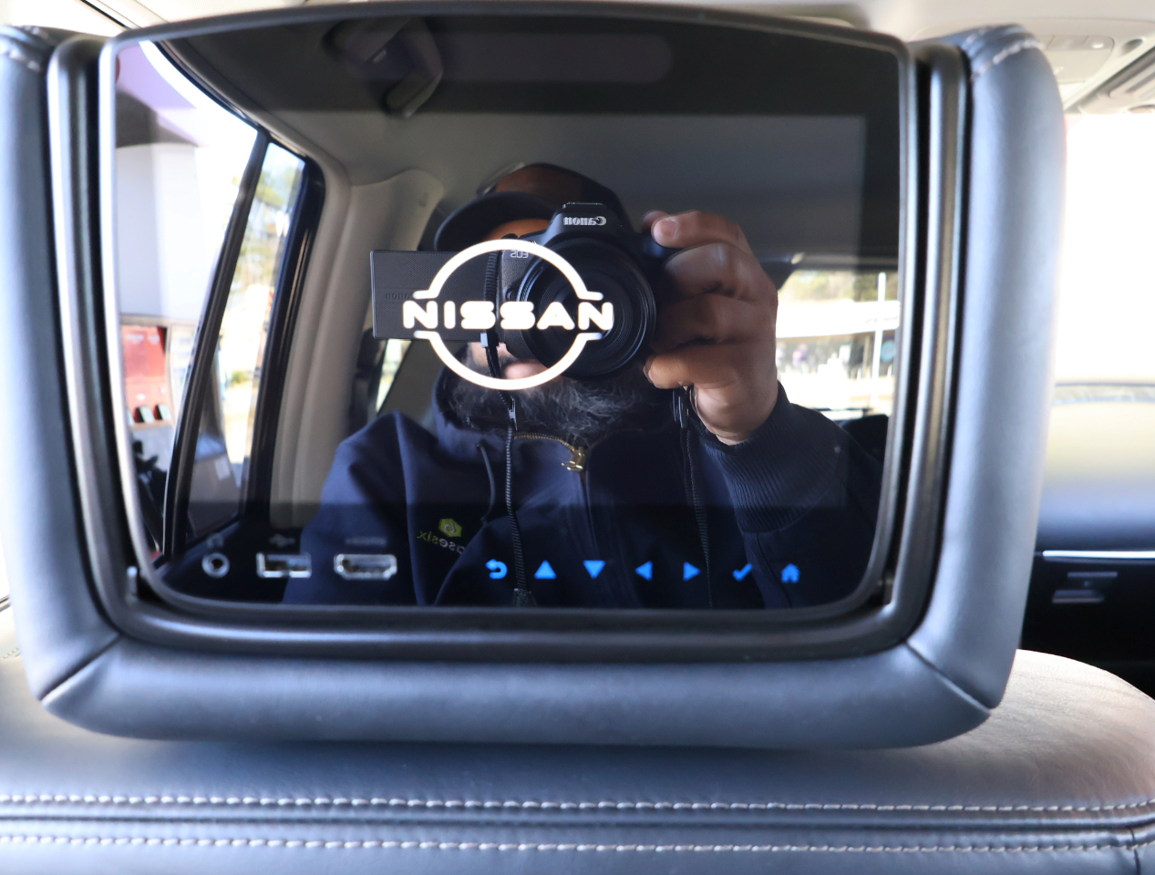 Nissan Armada Platinum AWD 2021