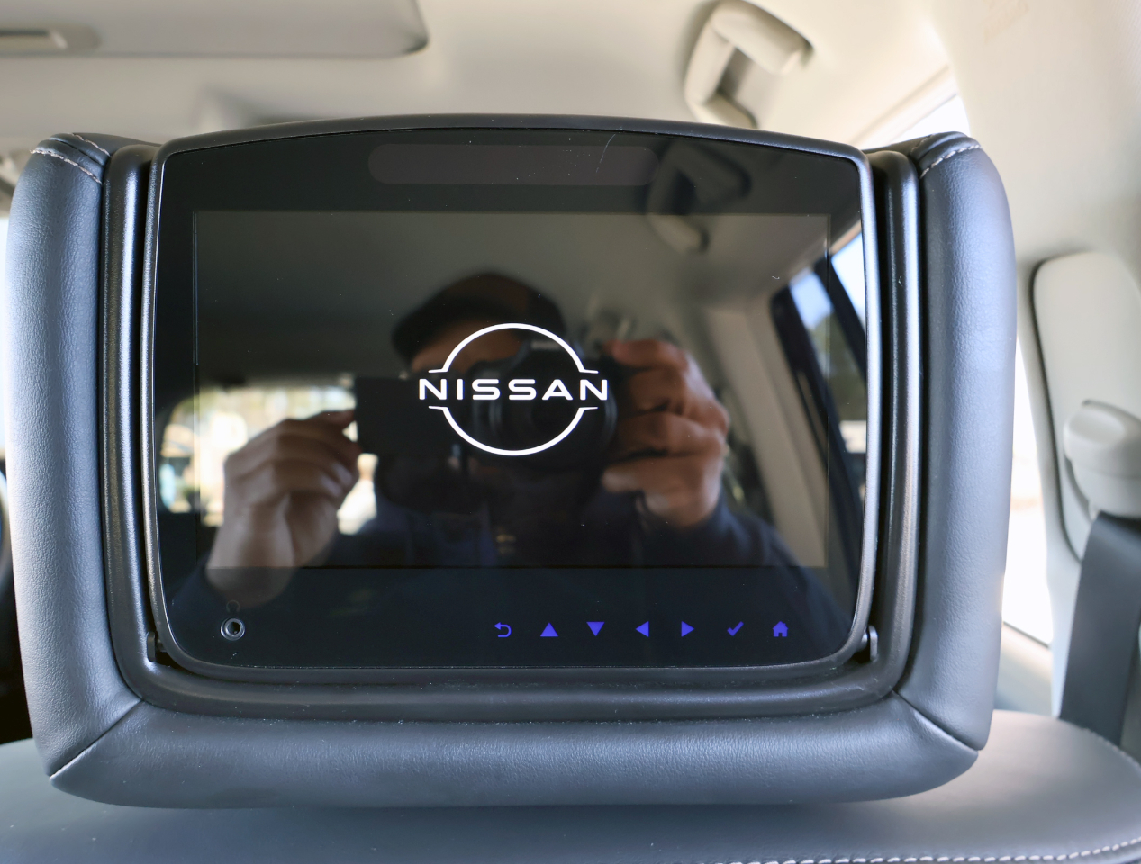 Nissan Armada Platinum AWD 2021