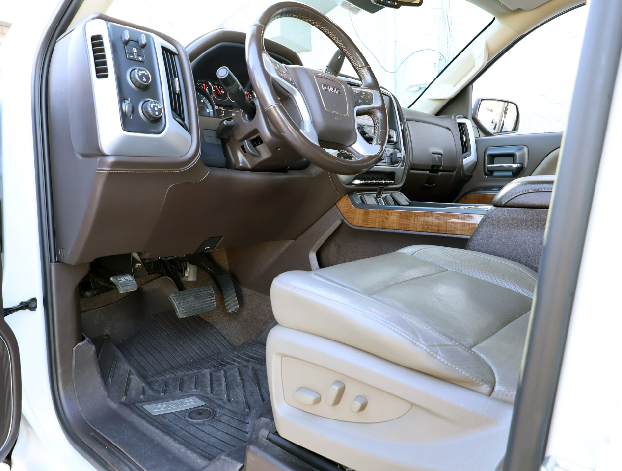 GMC Sierra 1500 SLT Crew Cab 4WD 2018