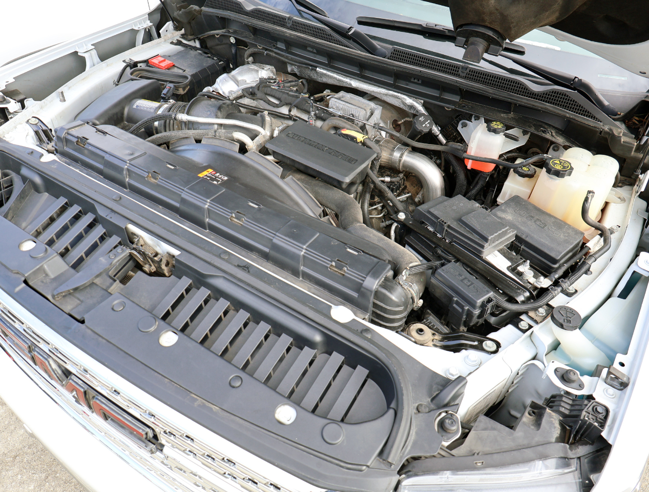 GMC Sierra 2500HD Denali Crew Cab 4WD 2022