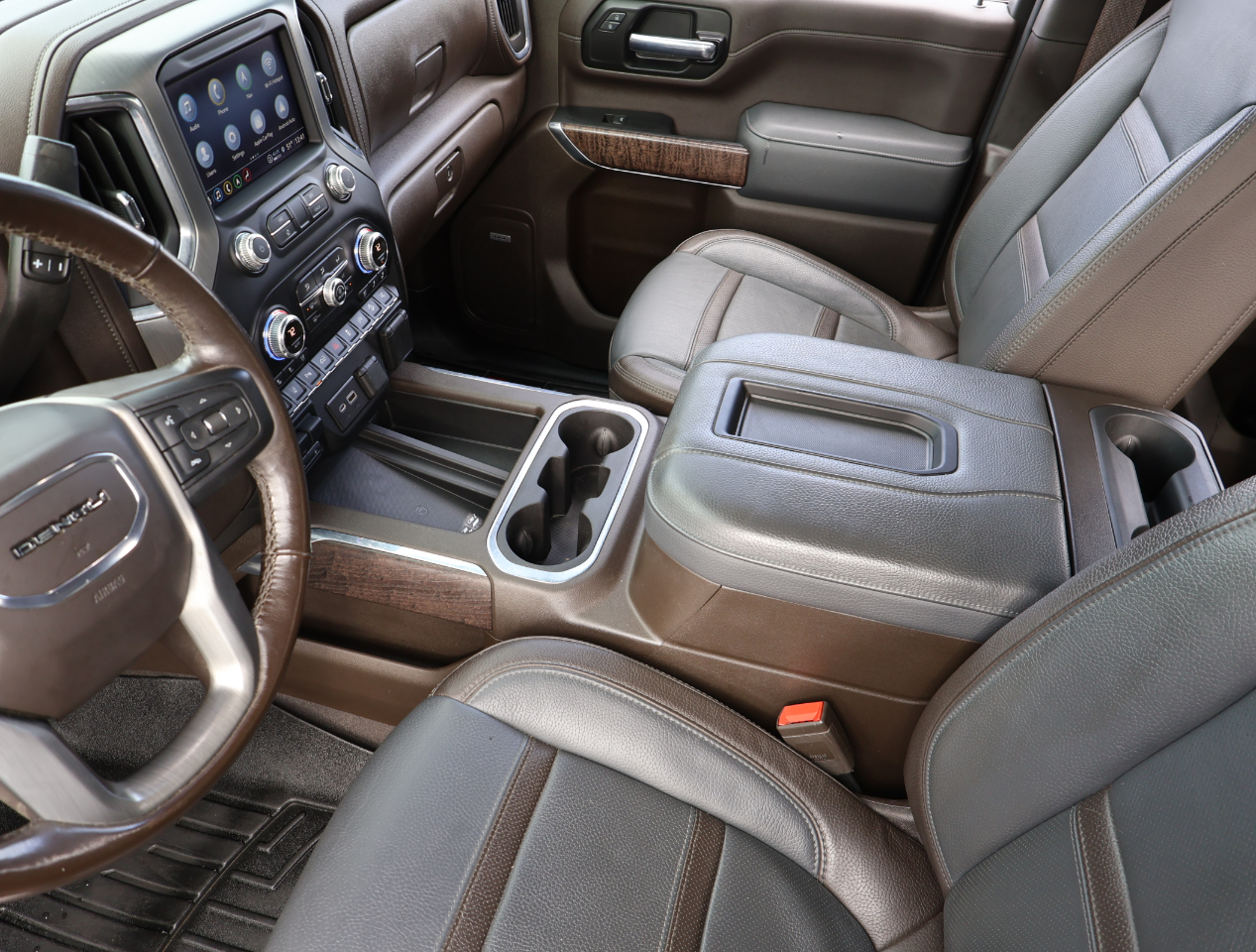 GMC Sierra 2500HD Denali Crew Cab 4WD 2022