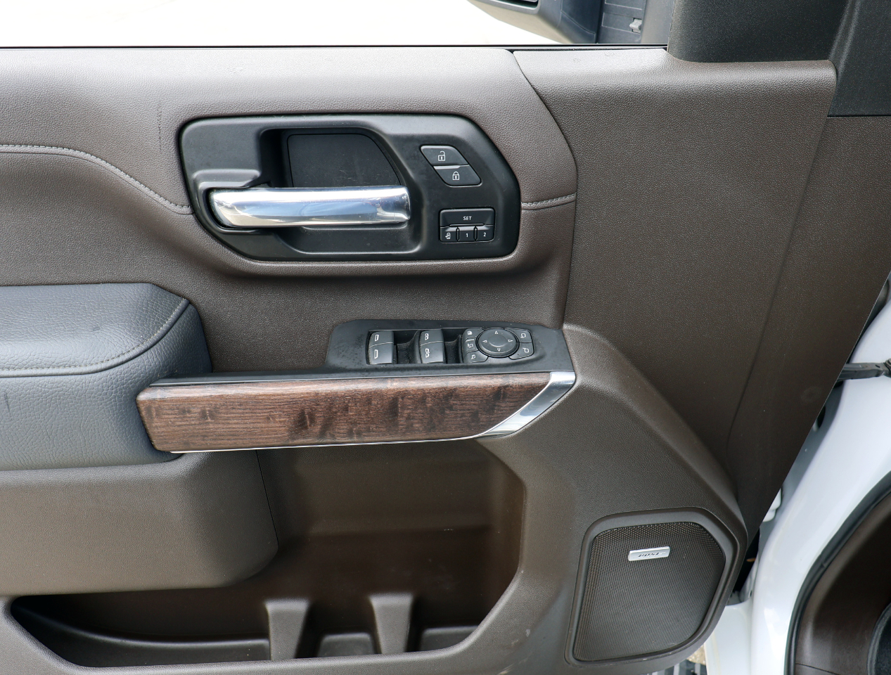 GMC Sierra 2500HD Denali Crew Cab 4WD 2022