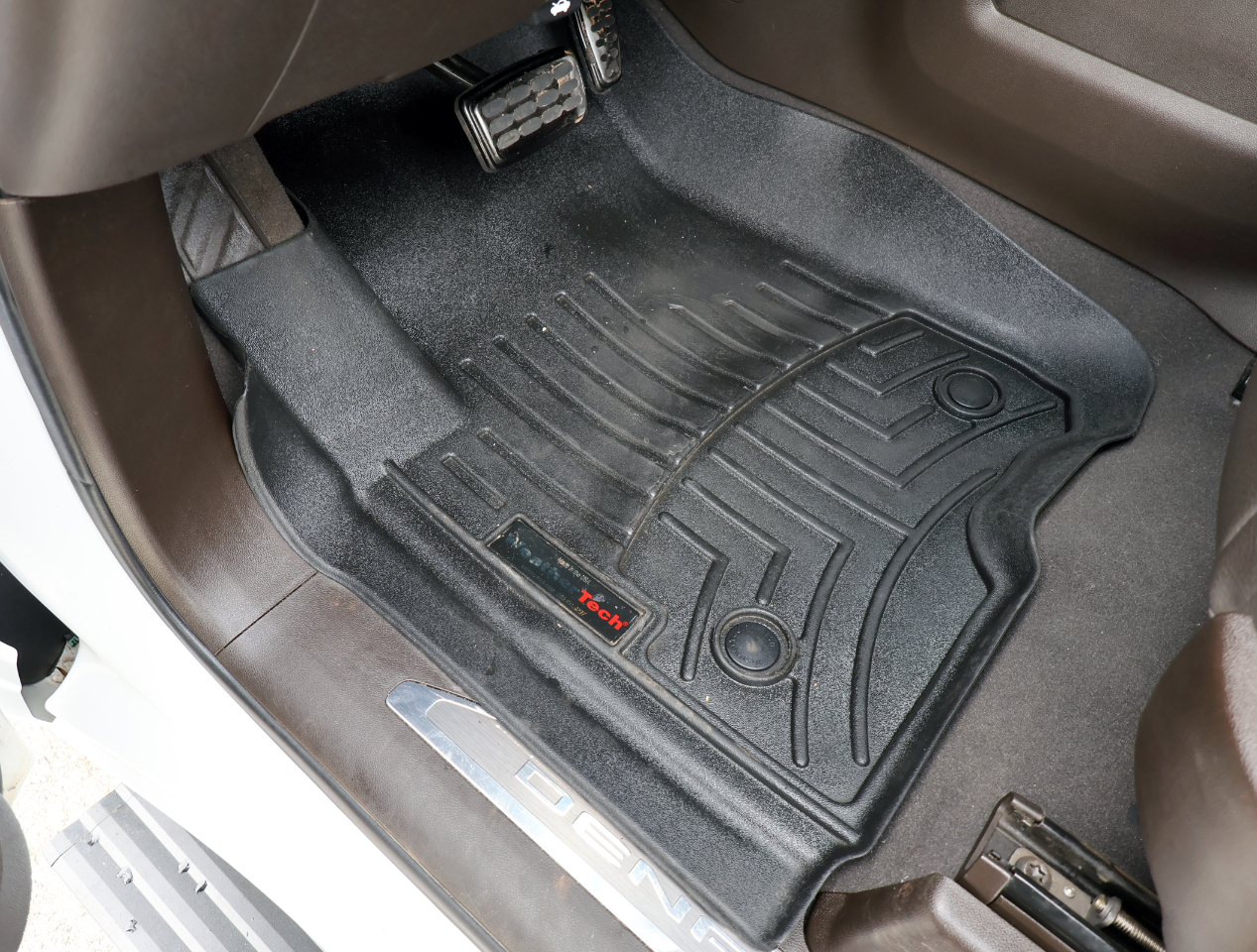 GMC Sierra 2500HD Denali Crew Cab 4WD 2022