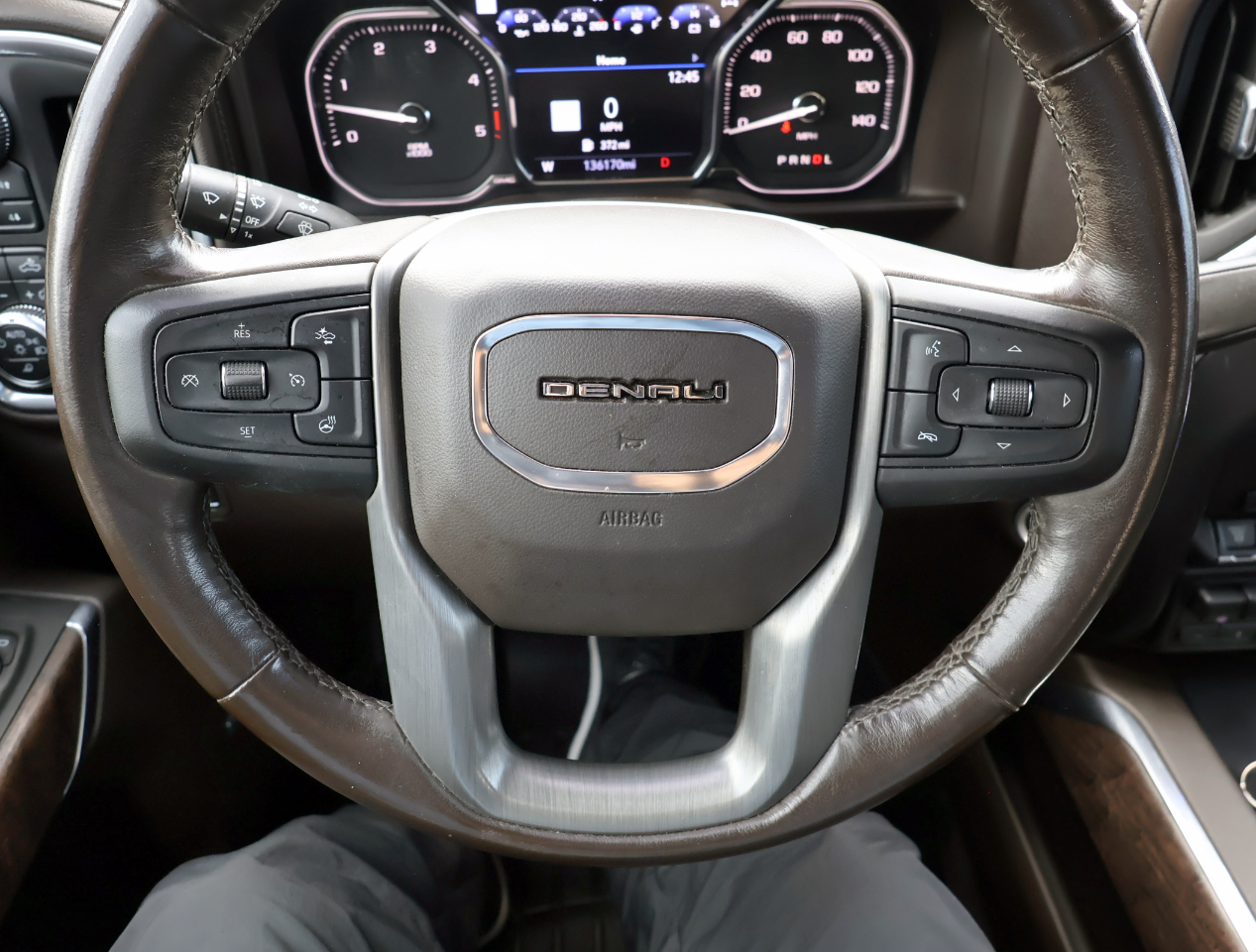 GMC Sierra 2500HD Denali Crew Cab 4WD 2022