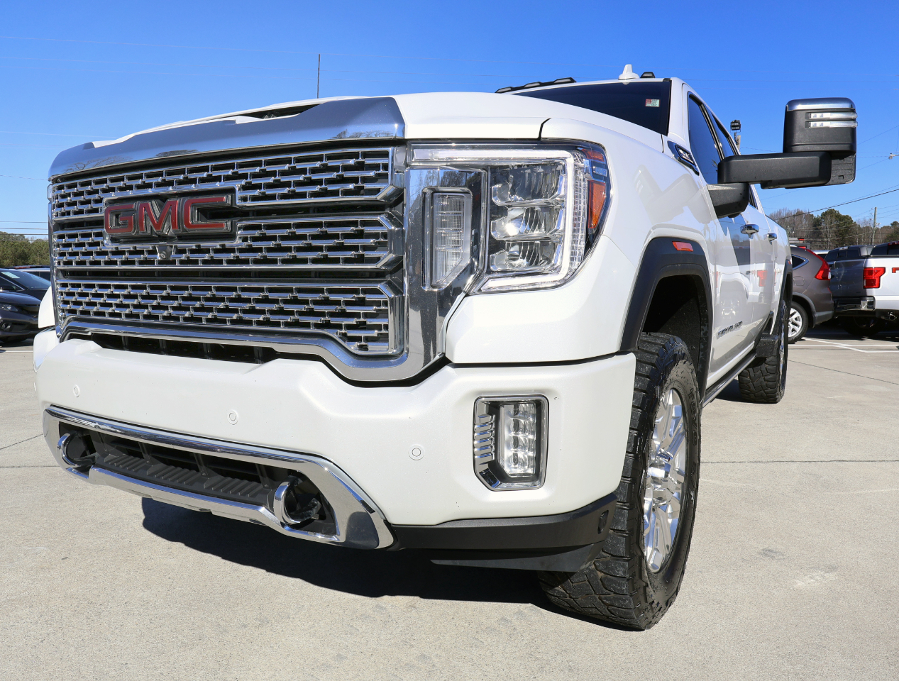 GMC Sierra 2500HD Denali Crew Cab 4WD 2022