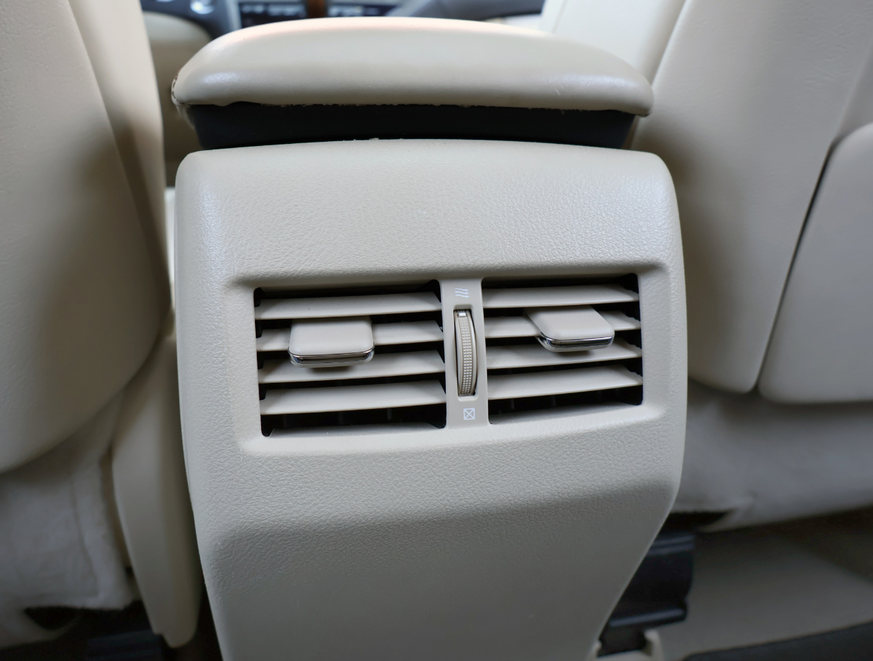 Lexus RX 350 FWD 2013