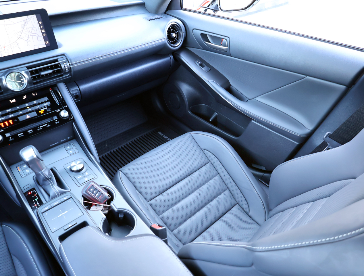 Lexus IS F SPORT 350 RWD 2023