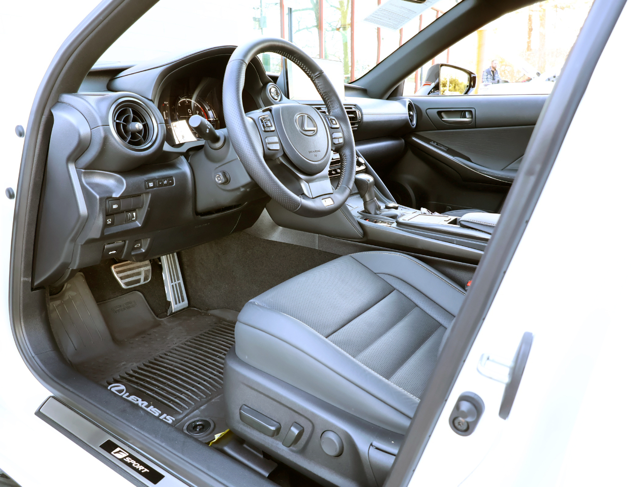 Lexus IS F SPORT 350 RWD 2023