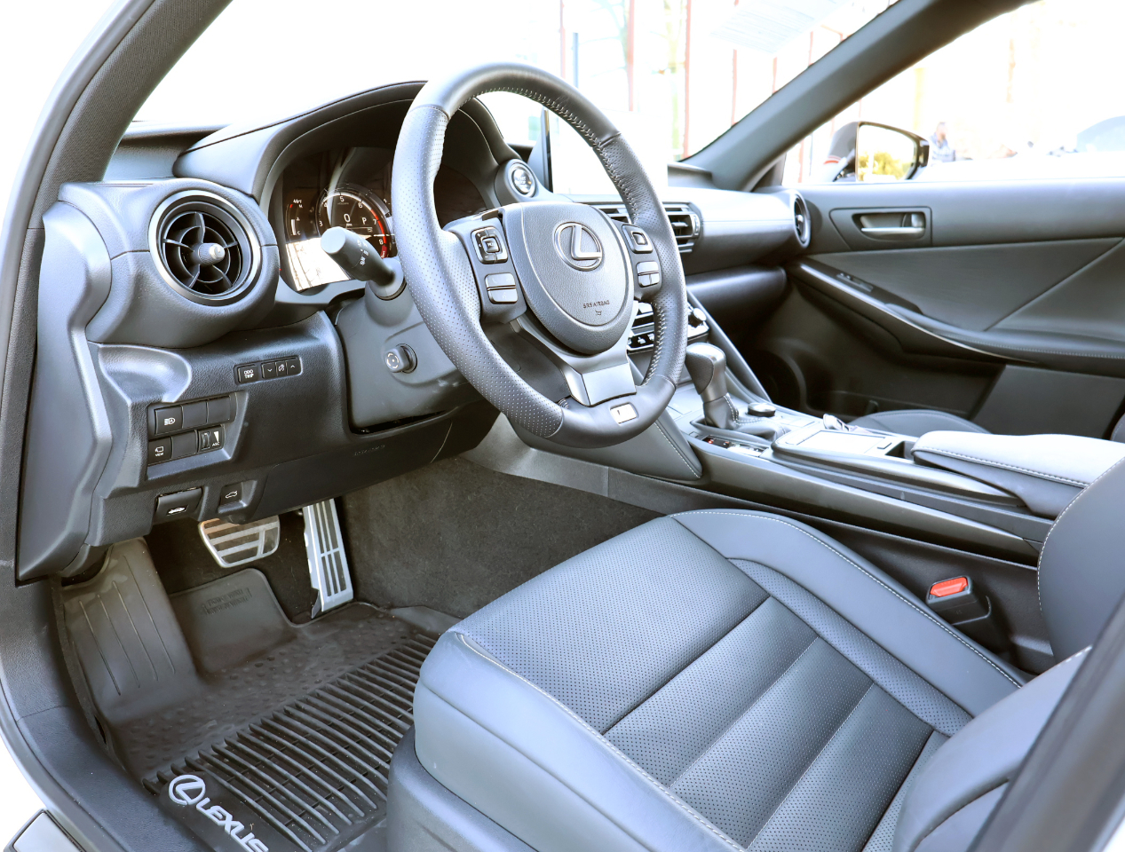 Lexus IS F SPORT 350 RWD 2023