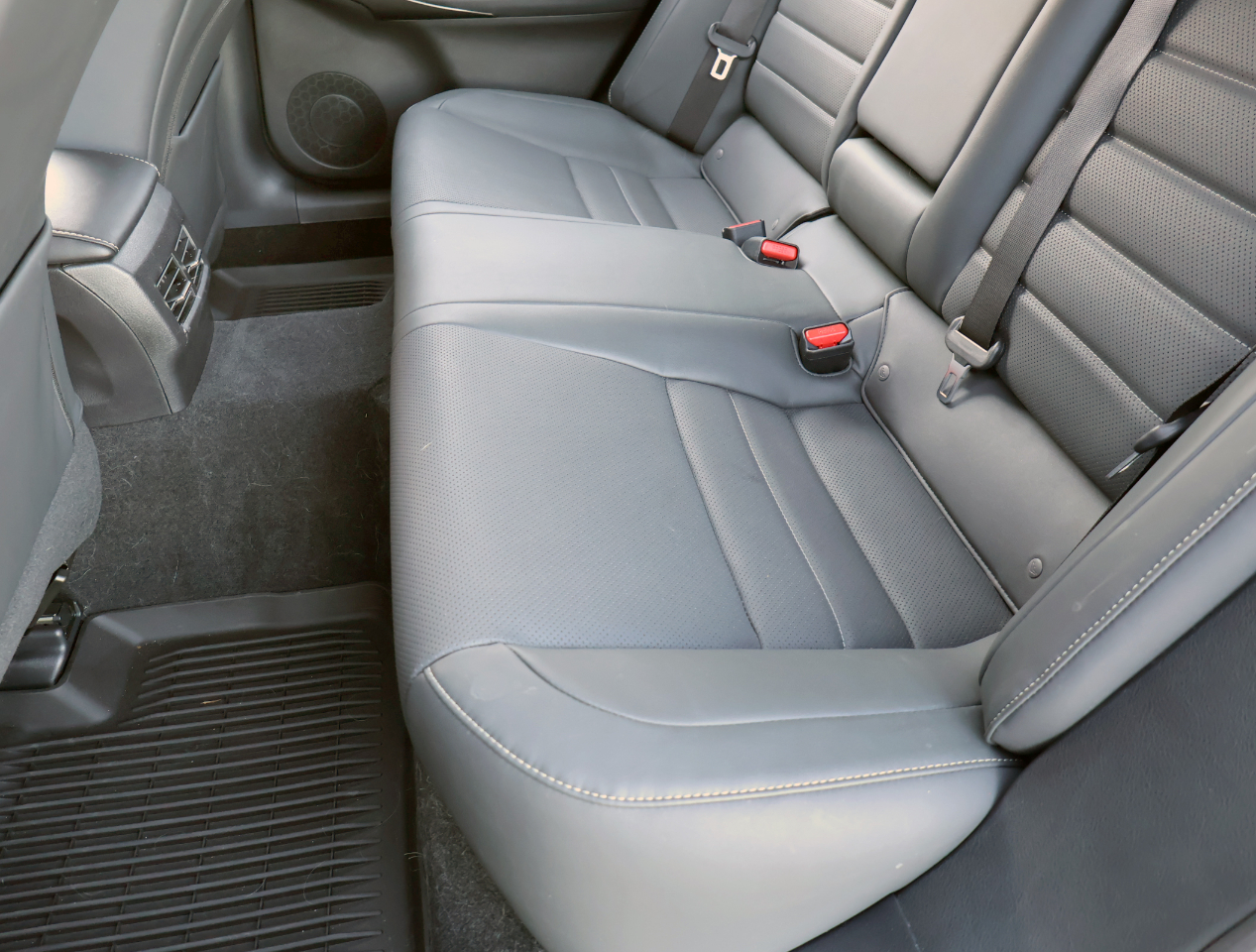 Lexus IS F SPORT 350 RWD 2023