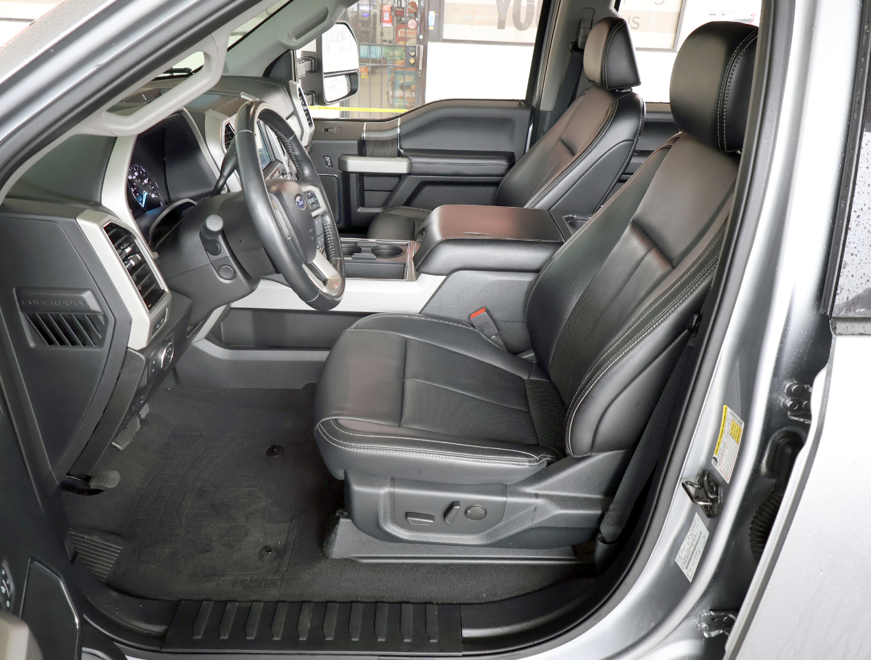 Ford F-250 SD Lariat Crew Cab Short Bed 4WD 2021