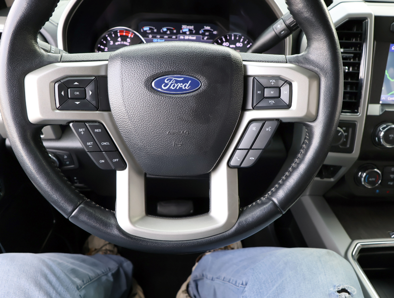 Ford F-250 SD Lariat Crew Cab Short Bed 4WD 2021