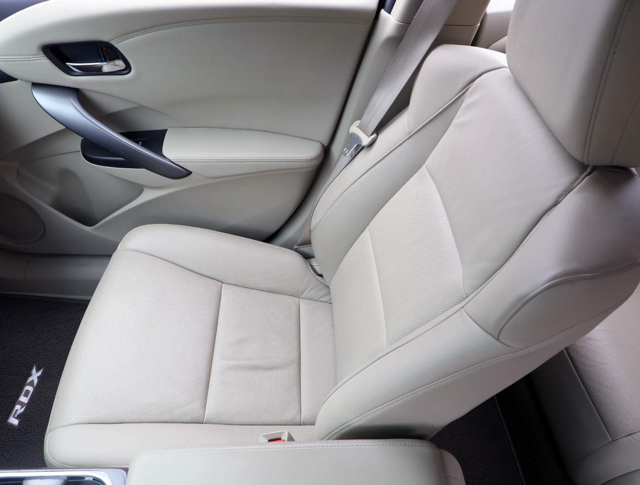 Acura RDX 6-Spd AT 2013