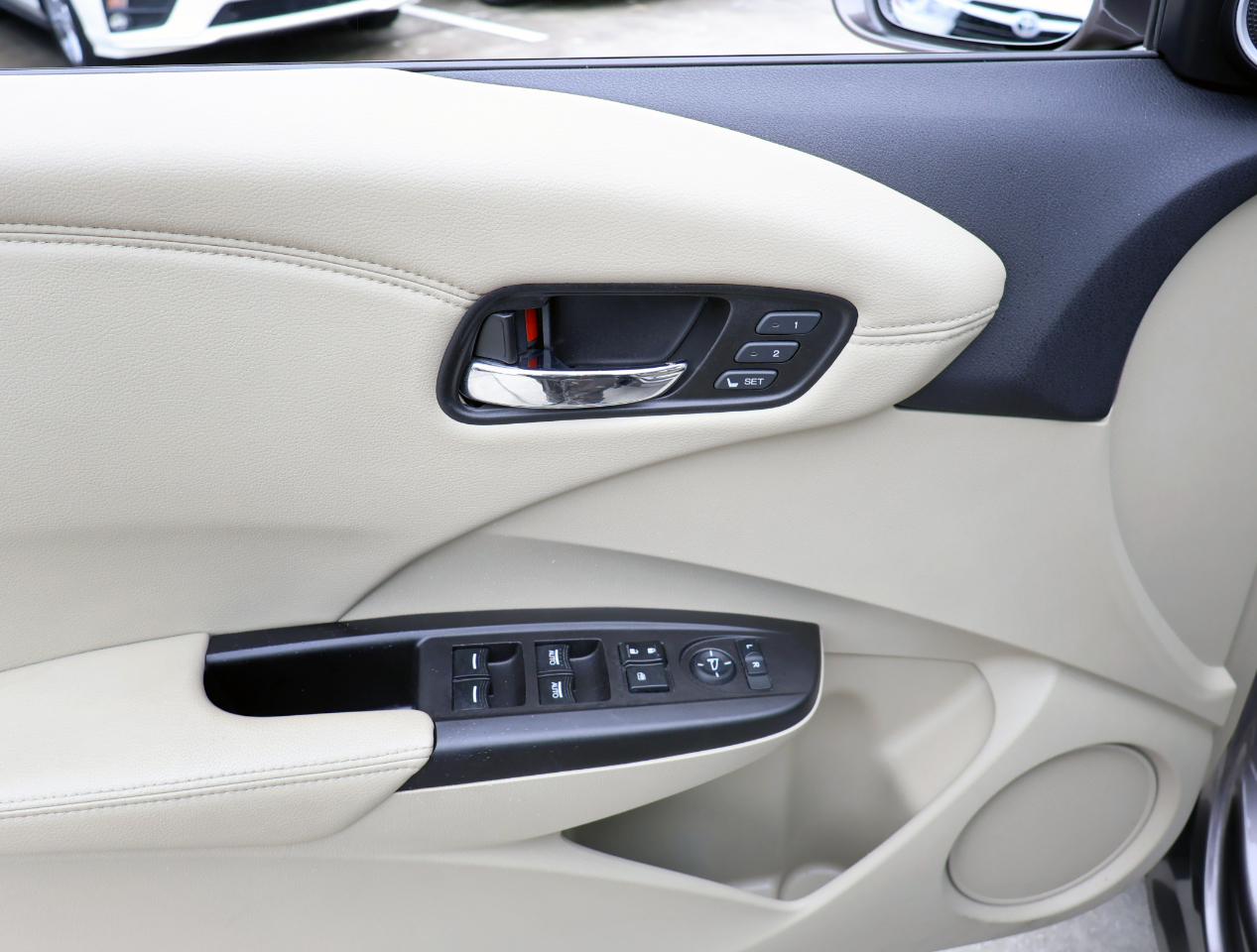 Acura RDX 6-Spd AT 2013