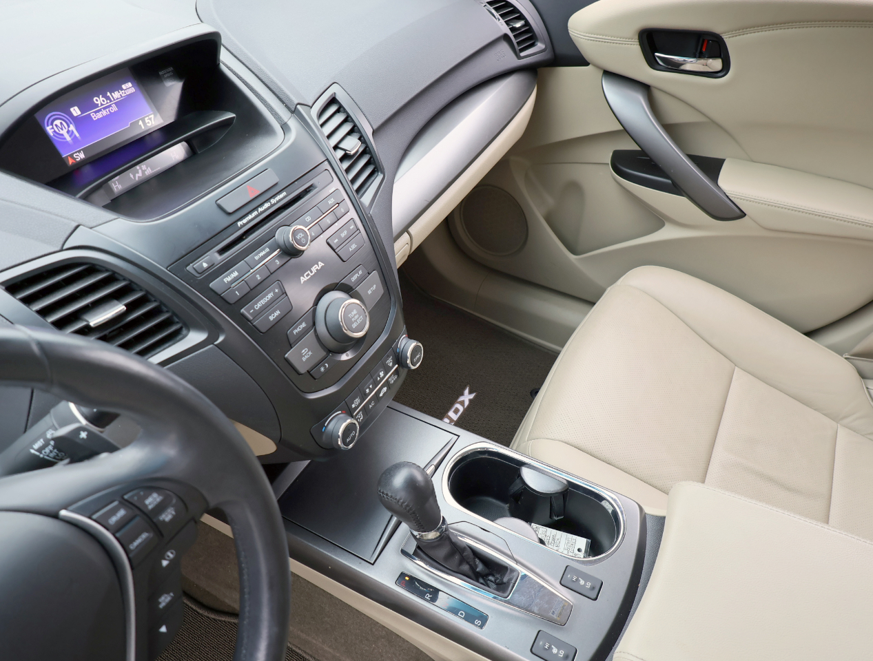 Acura RDX 6-Spd AT 2013