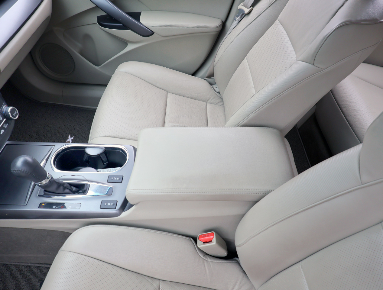 Acura RDX 6-Spd AT 2013