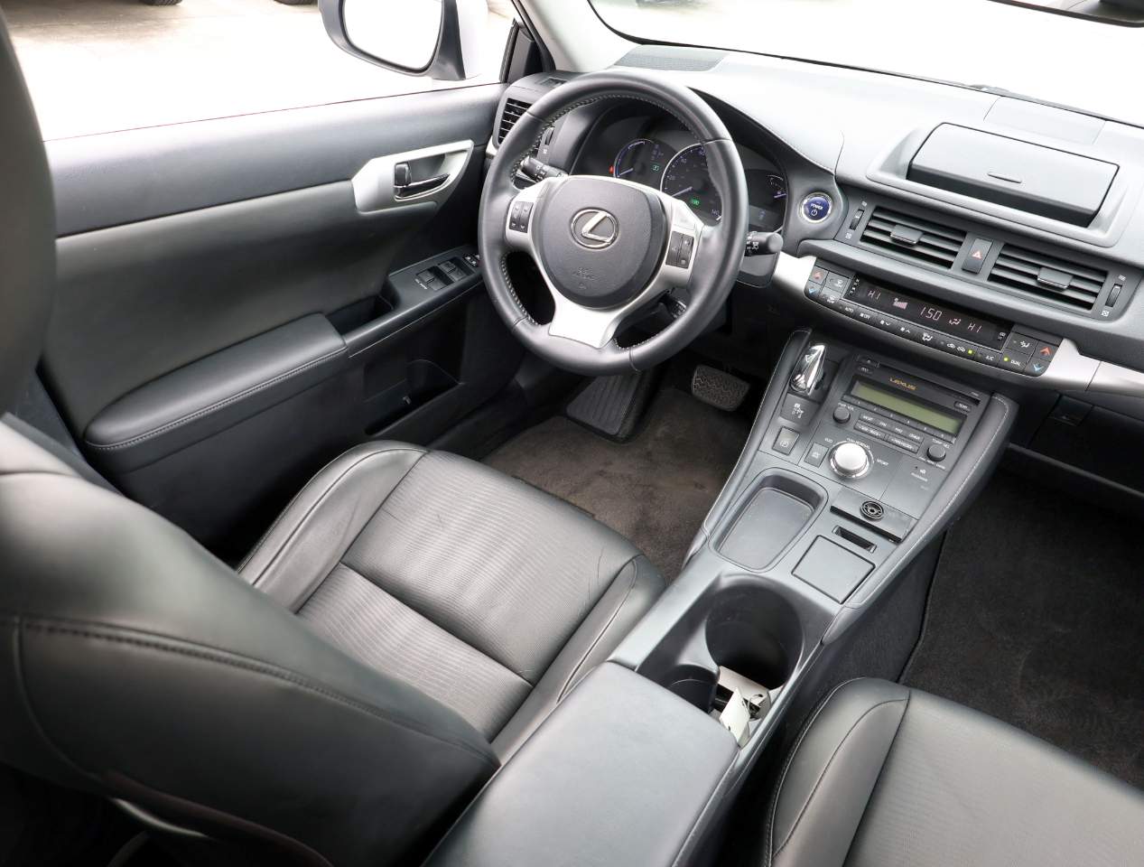 Lexus CT 200h Hybrid 2012