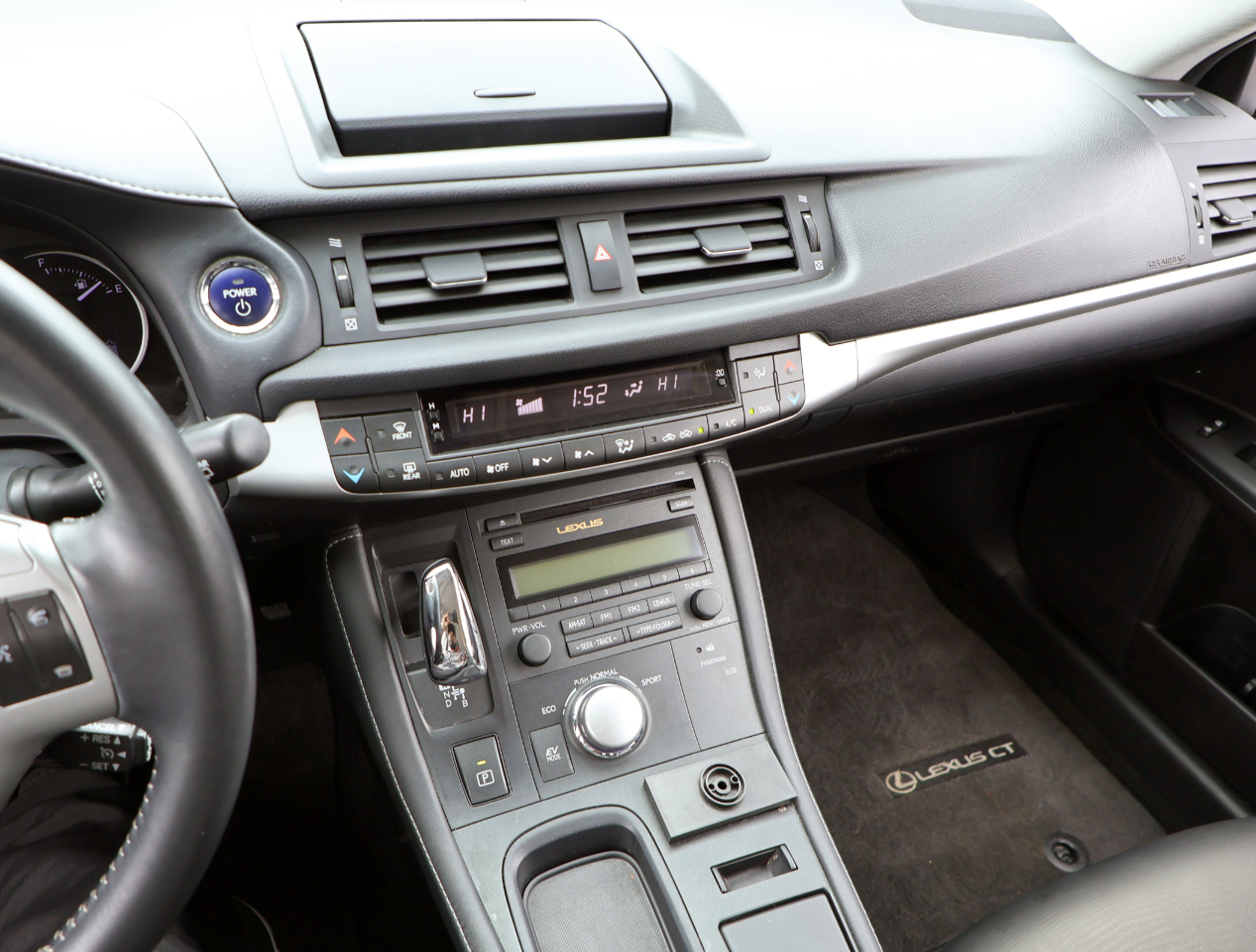 Lexus CT 200h Hybrid 2012