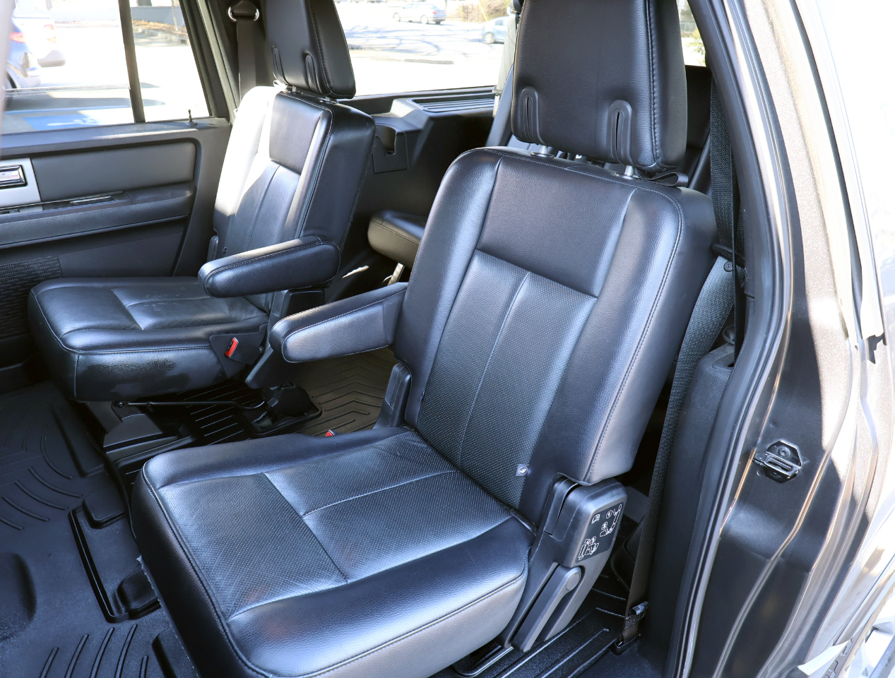 Ford Expedition EL Limited 4WD 2017