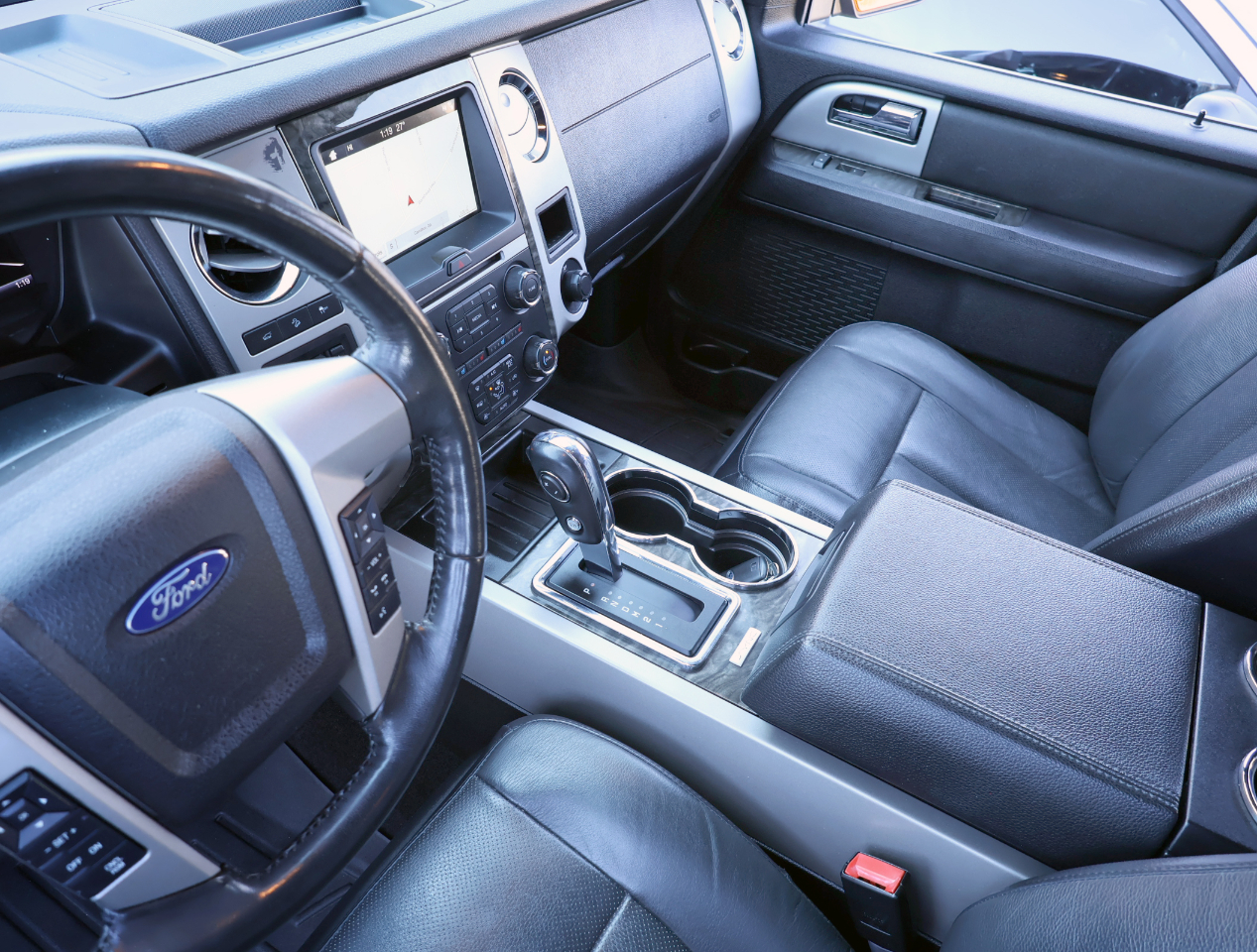 Ford Expedition EL Limited 4WD 2017