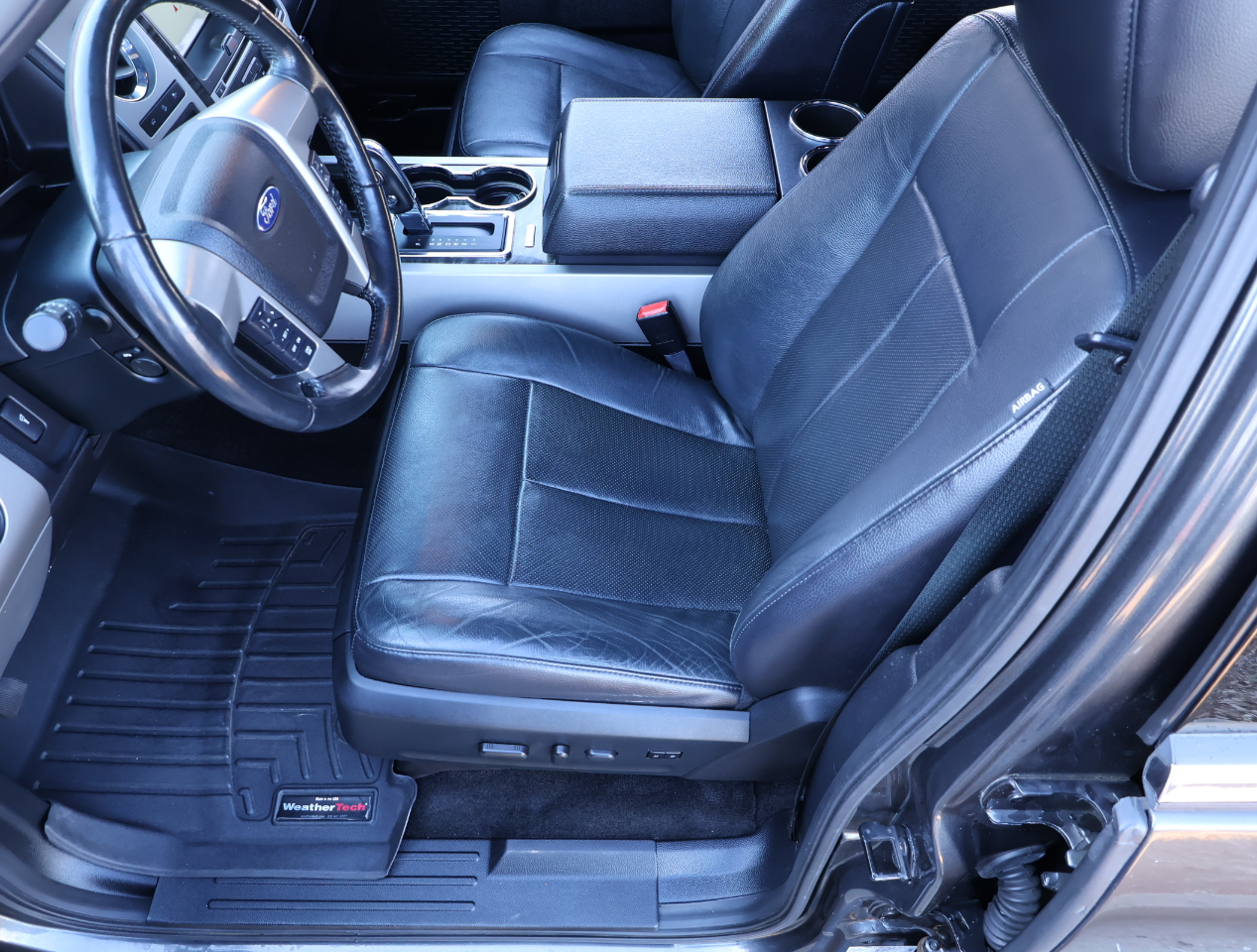 Ford Expedition EL Limited 4WD 2017