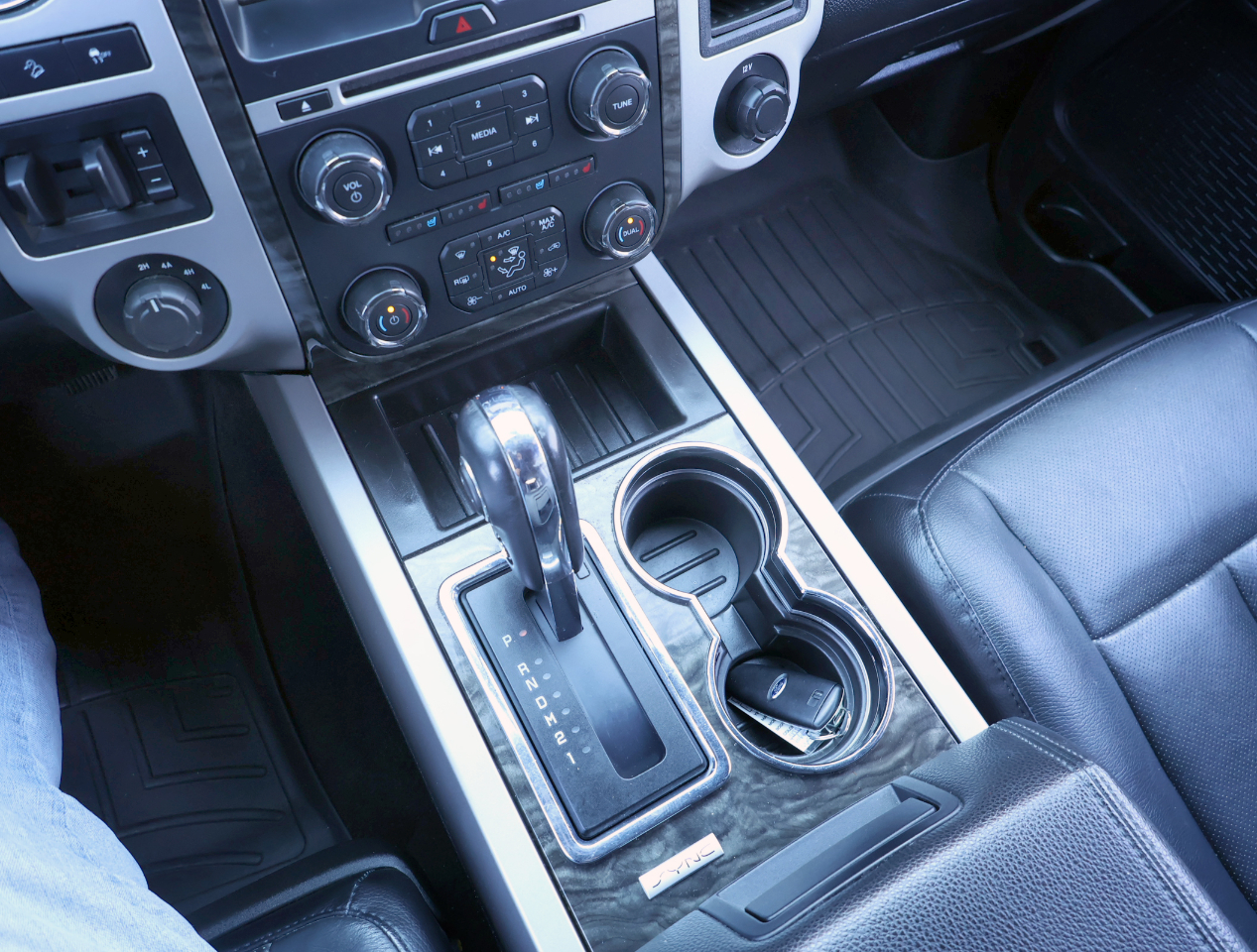 Ford Expedition EL Limited 4WD 2017