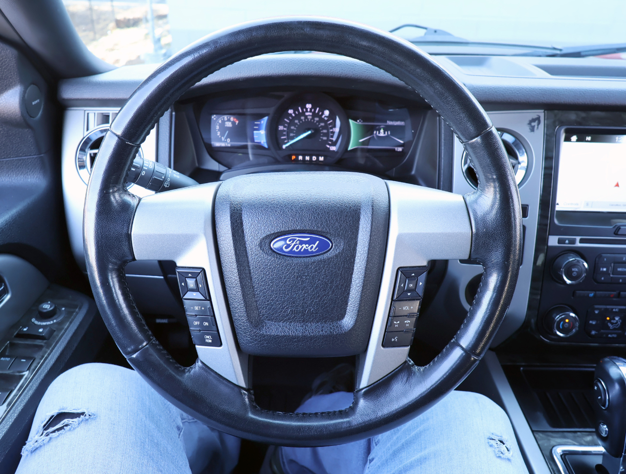 Ford Expedition EL Limited 4WD 2017