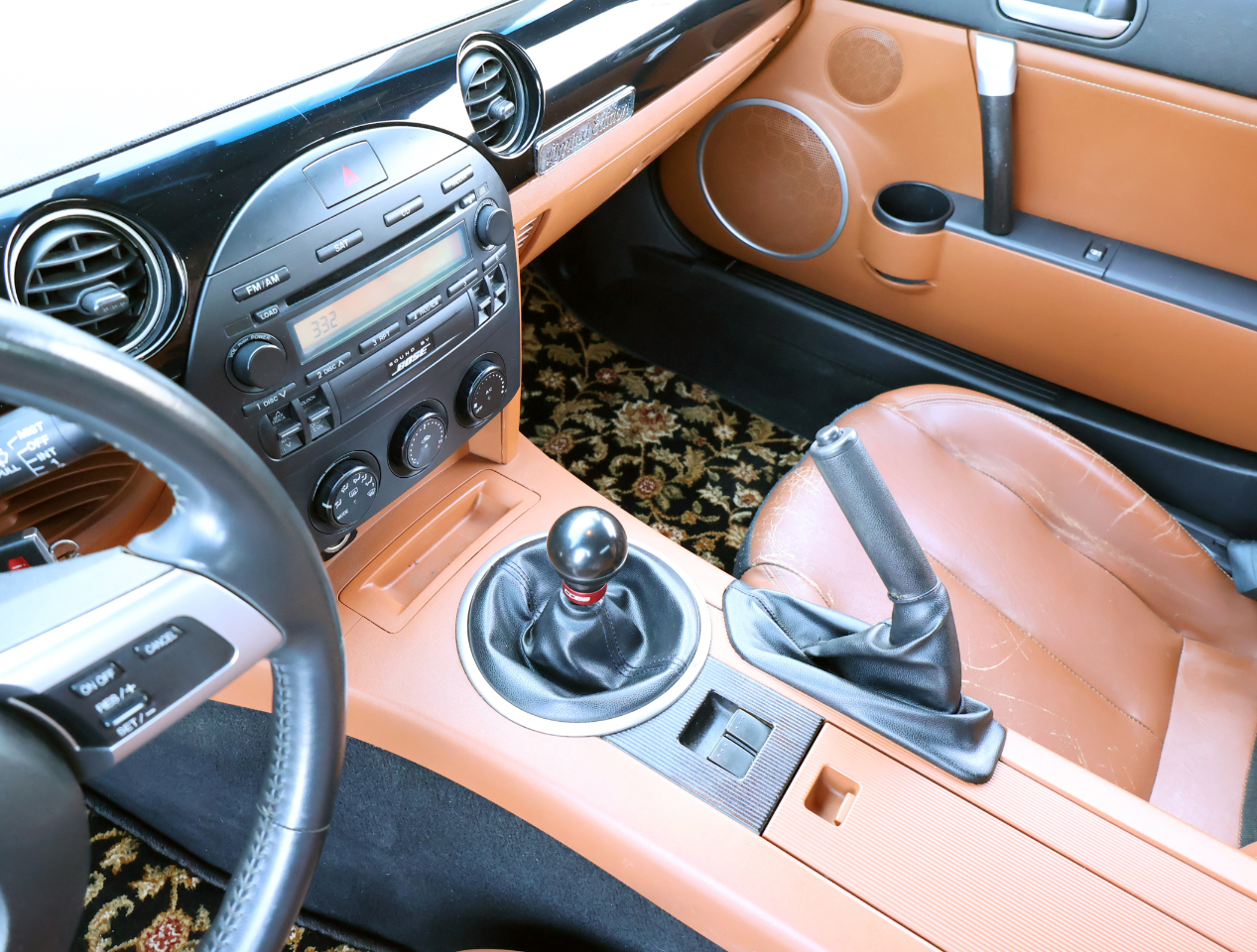 Mazda MX-5 Miata Grand Touring 2006