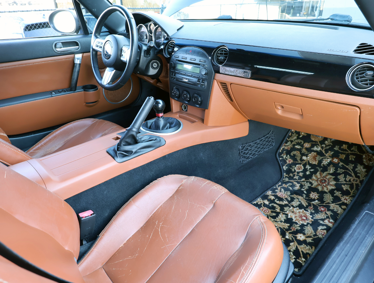 Mazda MX-5 Miata Grand Touring 2006