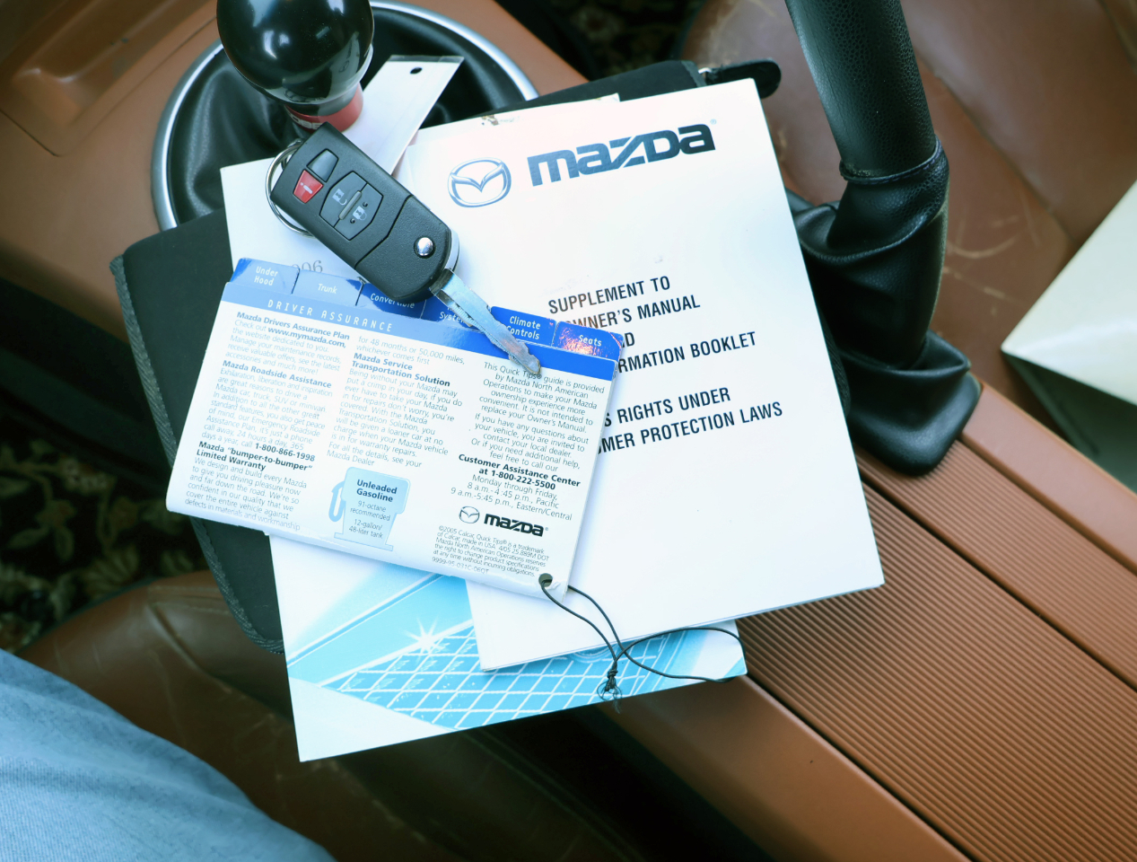 Mazda MX-5 Miata Grand Touring 2006