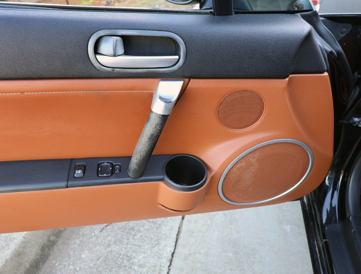 Mazda MX-5 Miata Grand Touring 2006