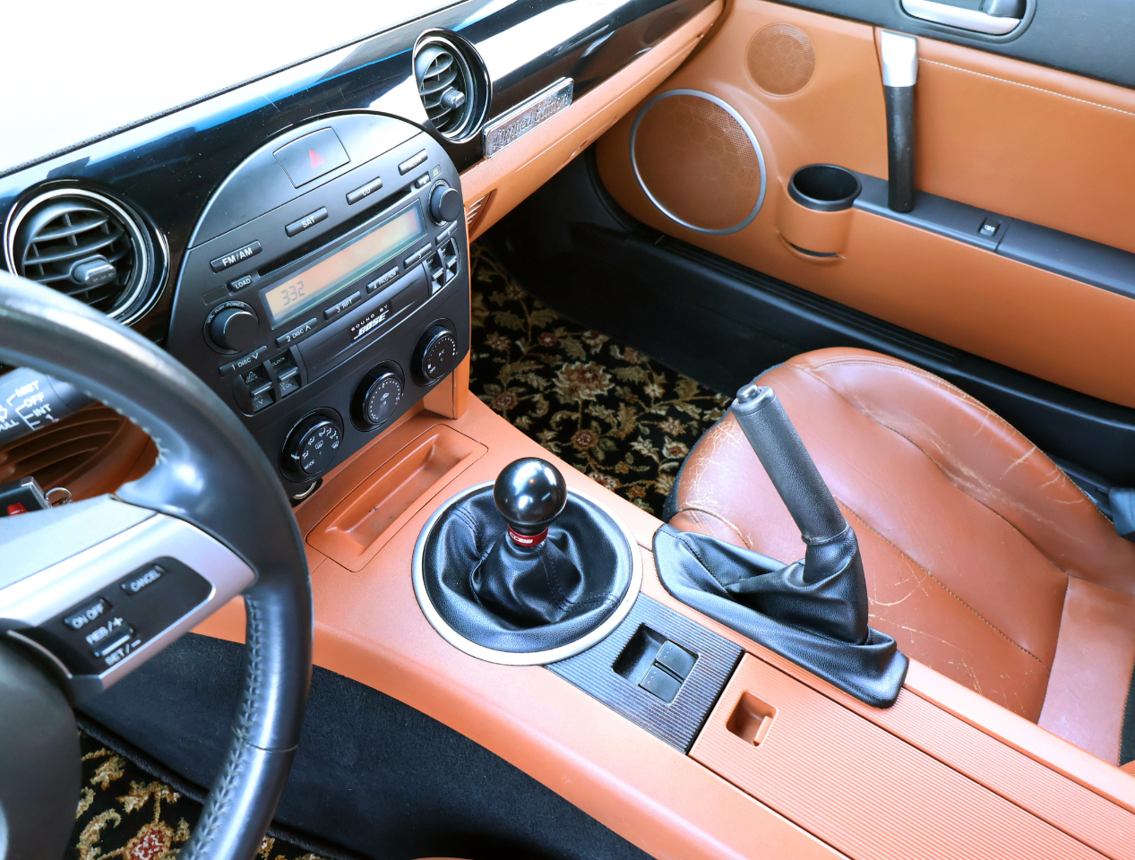 Mazda MX-5 Miata Grand Touring 2006