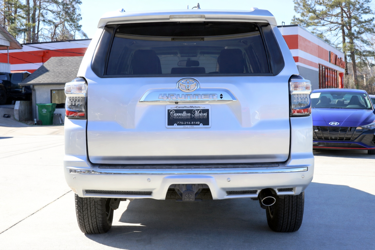 Toyota 4Runner Limited 4WD 2016