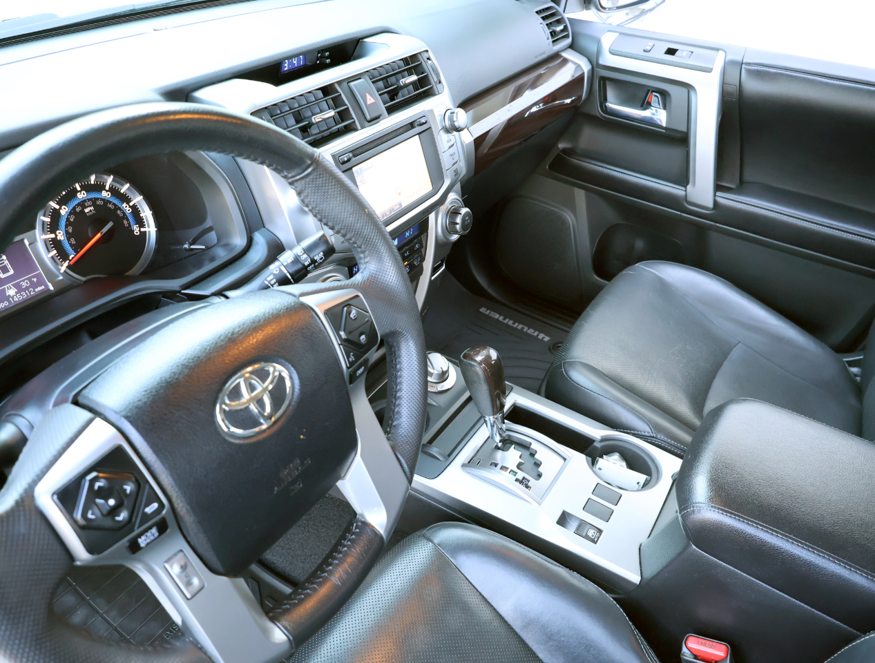 Toyota 4Runner Limited 4WD 2016
