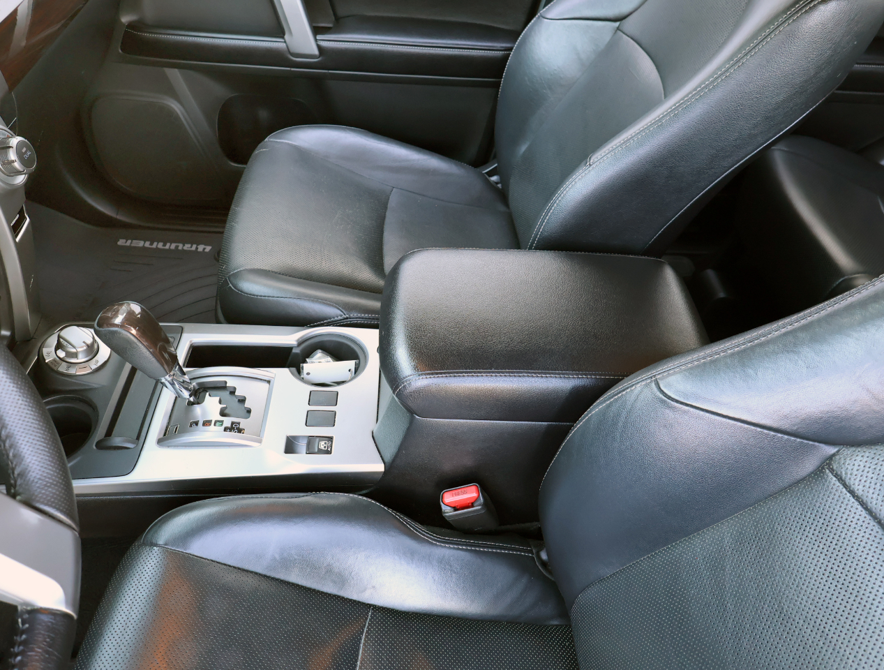 Toyota 4Runner Limited 4WD 2016