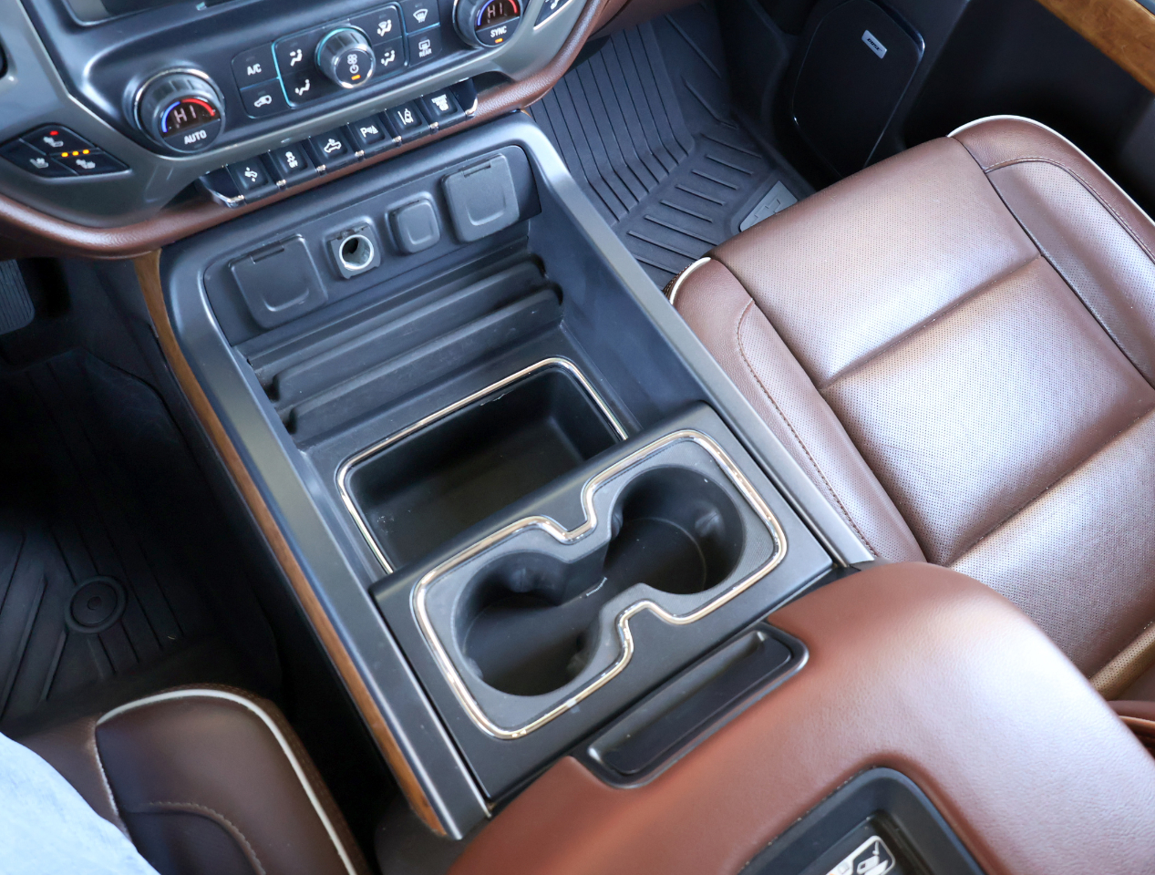 Chevrolet Silverado 2500HD High Country Crew Cab Short Box 4WD 2019