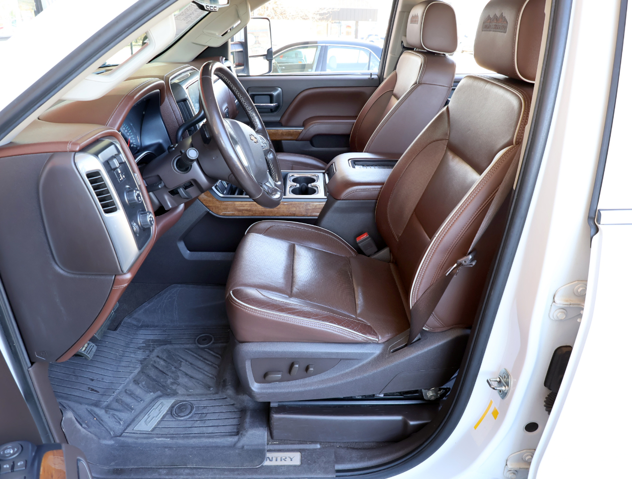 Chevrolet Silverado 2500HD High Country Crew Cab Short Box 4WD 2019