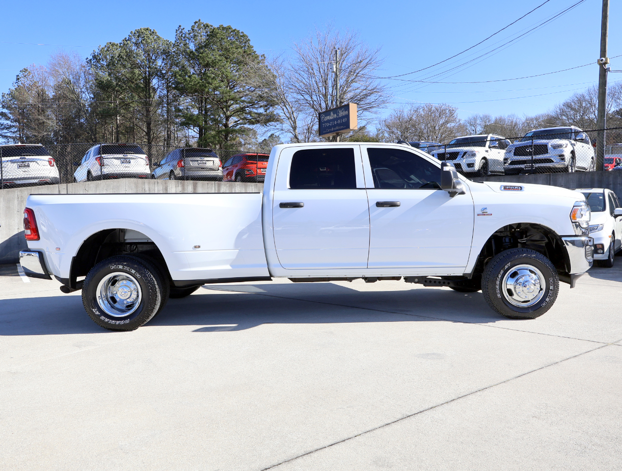 RAM 3500 Tradesman Crew Cab 4WD DRW 2024